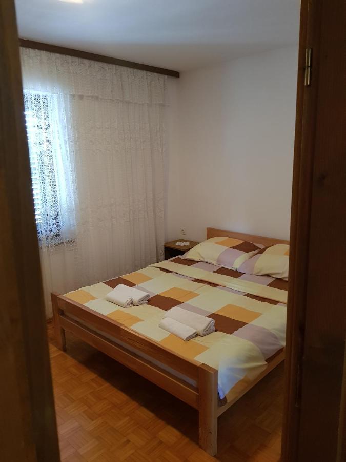 Lili Apartment อูมัค ภายนอก รูปภาพ