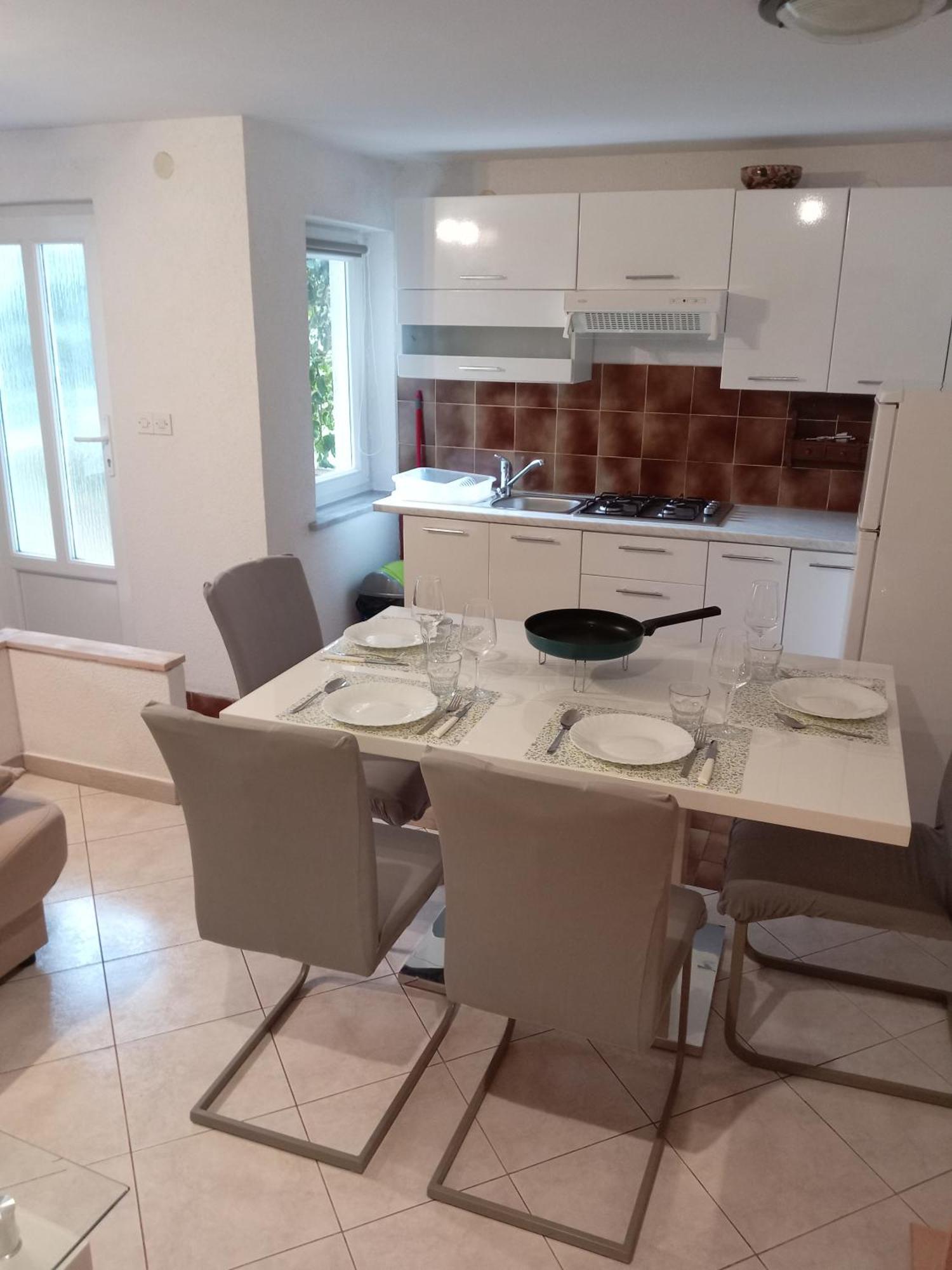 Lili Apartment อูมัค ภายนอก รูปภาพ